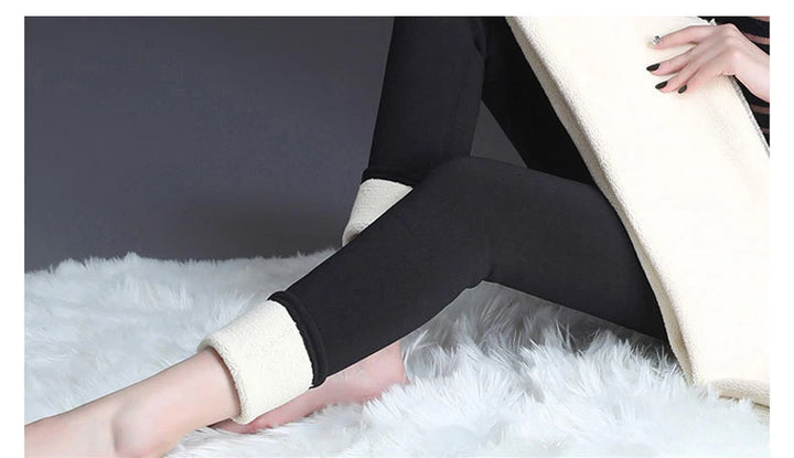 Women's Winter Fleece Pants – High Waist, Thermal, Slim Black Velvet Leggings