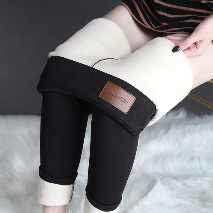 Women's Winter Fleece Pants – High Waist, Thermal, Slim Black Velvet Leggings