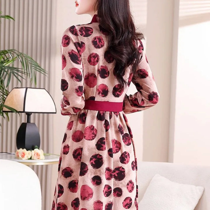 Women's Patchwork V-Neck Dress - Slimming Wave Dot Print Mid-Length Outfit