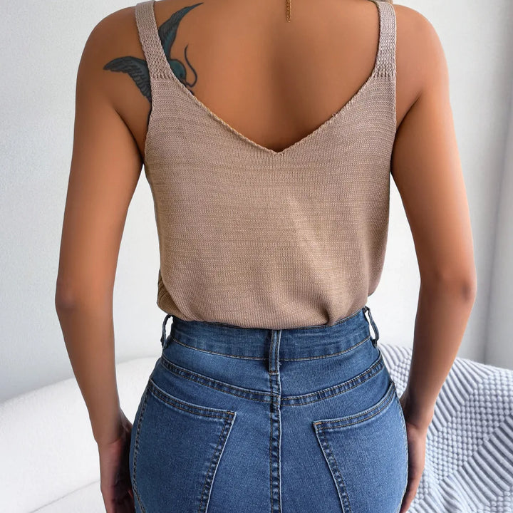 Casual V-neck Metal Buckle Hollowed Out Sleeveless Knitted Tank Top