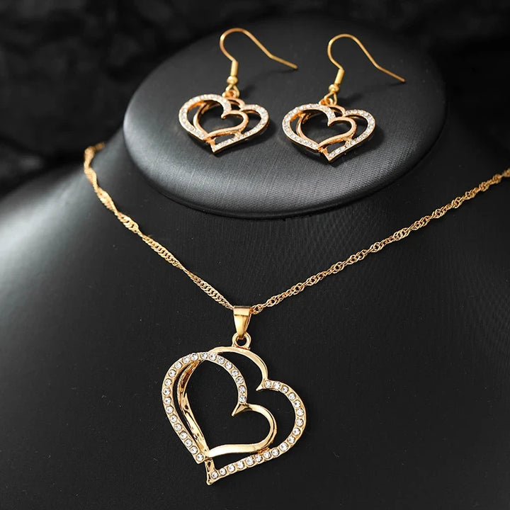 3-Piece Heart-Shaped Jewelry Set – Earrings, Pendant, Necklace with Rhinestones