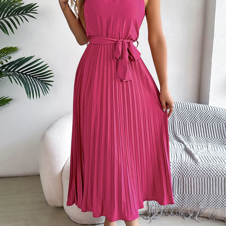 Elegant standing collar sleeveless waist cinched pleated dress