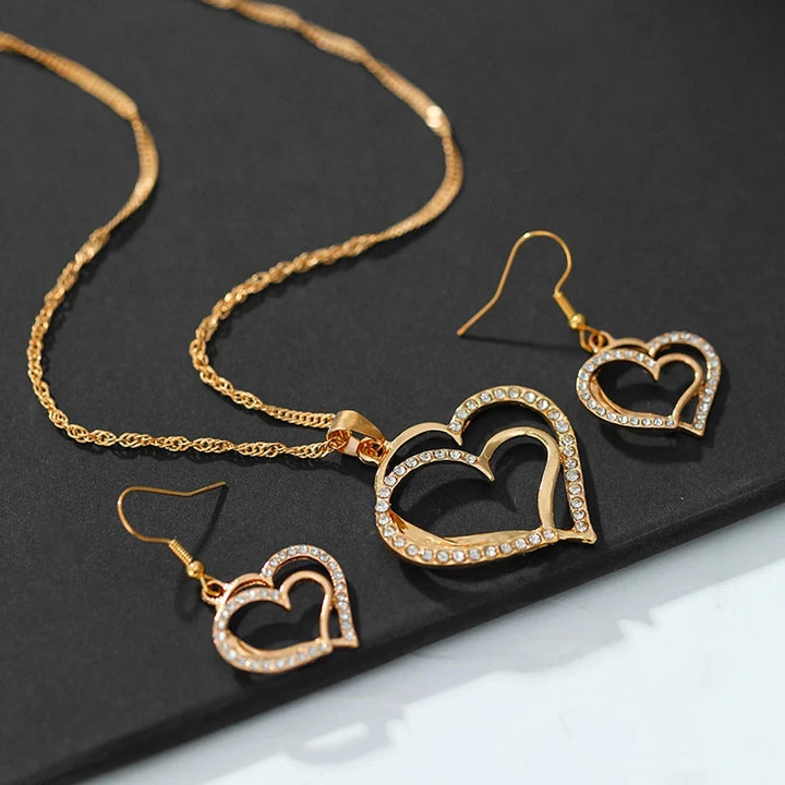 3-Piece Heart-Shaped Jewelry Set – Earrings, Pendant, Necklace with Rhinestones